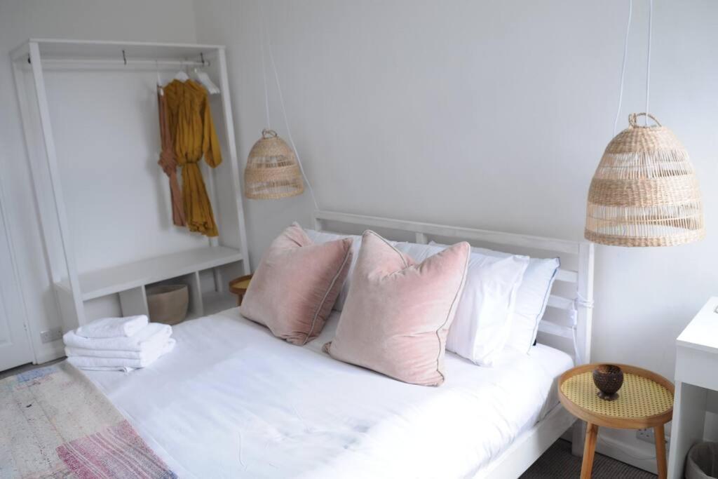 Light Filled Mid- Century 3 Bed Cottage In Dulwich 伦敦 外观 照片