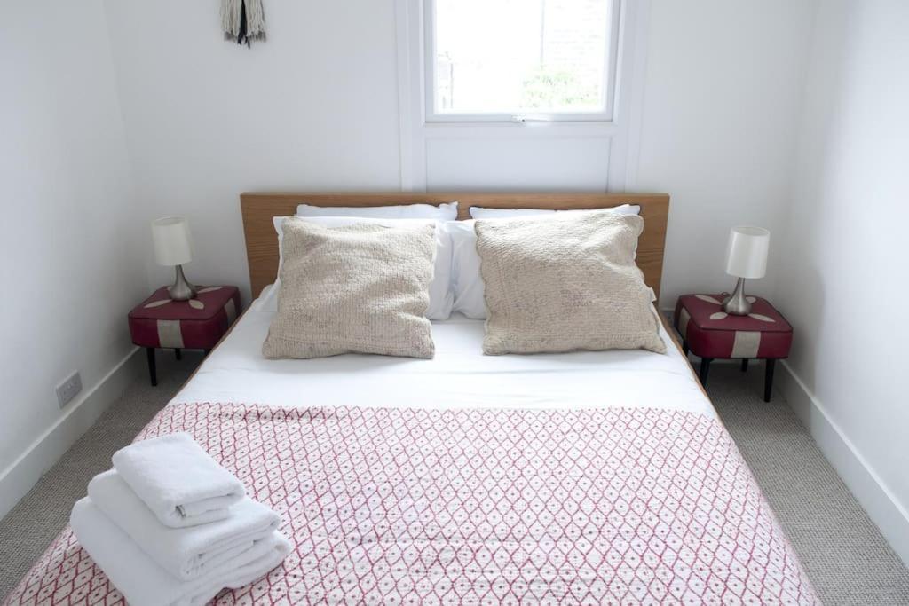 Light Filled Mid- Century 3 Bed Cottage In Dulwich 伦敦 外观 照片